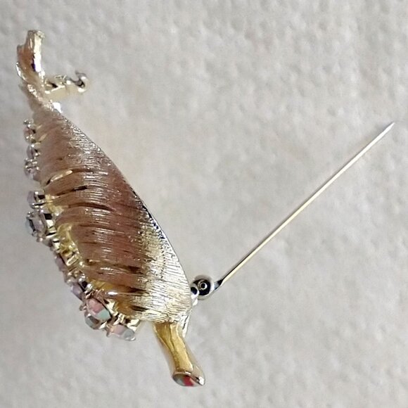 Vintage Coro Signed Brooch Pin AB Rhinestones Goldtone Metal Mid-Century - Picture 4 of 9